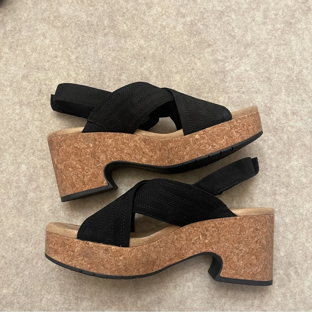 Clark’s Collection Nerisa West Black Cork Platform Heel Sandals Women’s Size 8.5